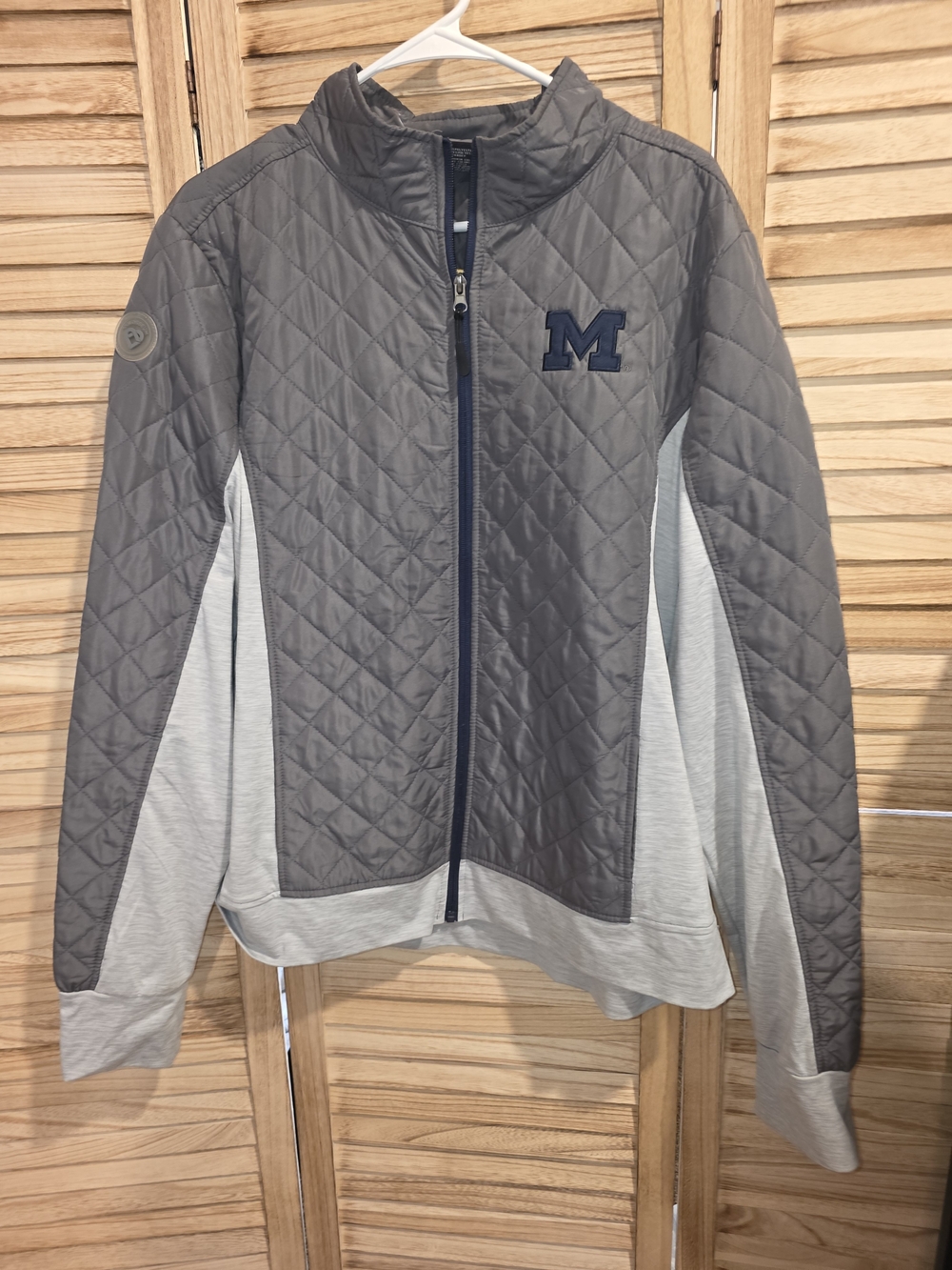 Colosseum Women's U Of M Quilted Utility Jacket in Gray with Light Gray Panels